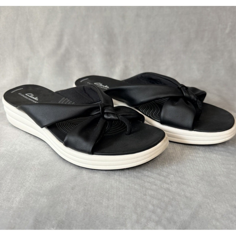 Clarks Cloudsteppers‎ Thong Sandals Platform Straps Black Arch support SZ 11
